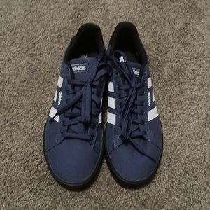 New Without Box Adidas Ortho lite size 8